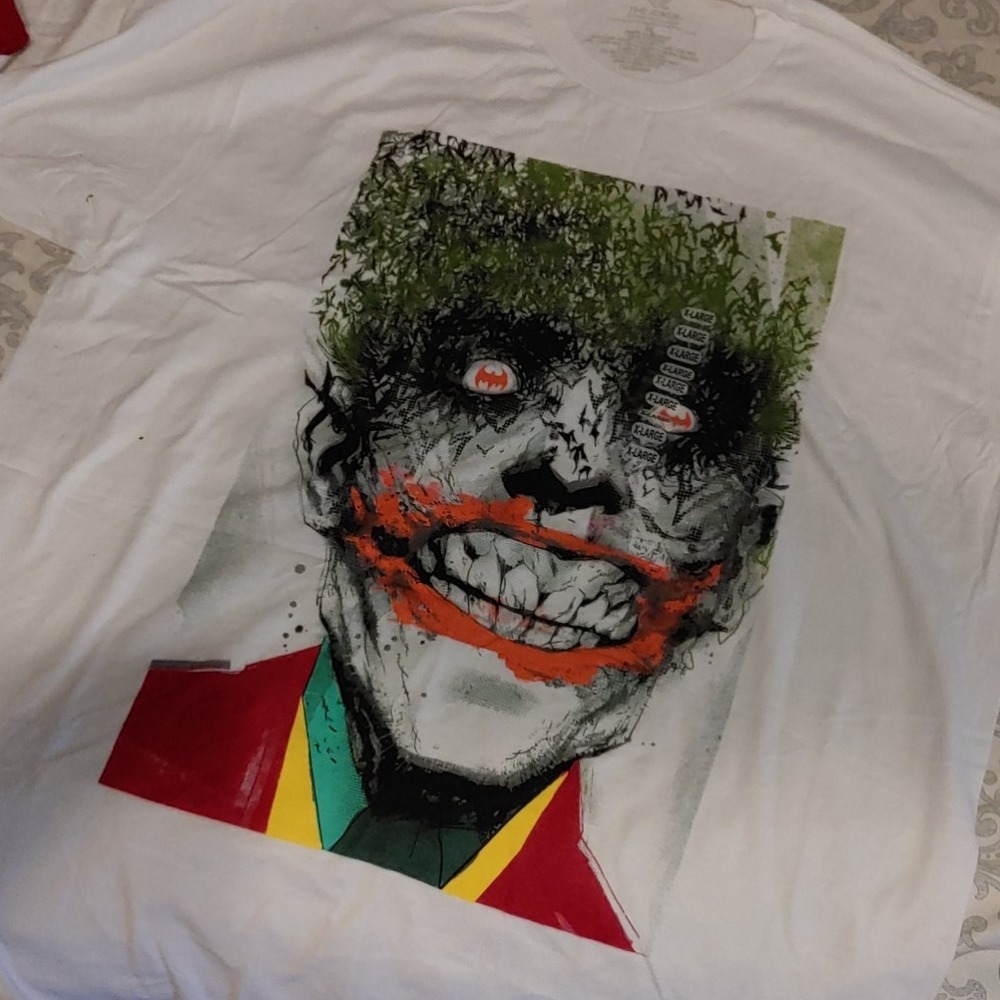 Joker tee